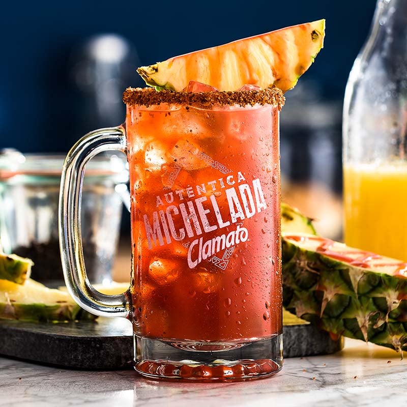 Receta Michelada Piña Clamato Bebida