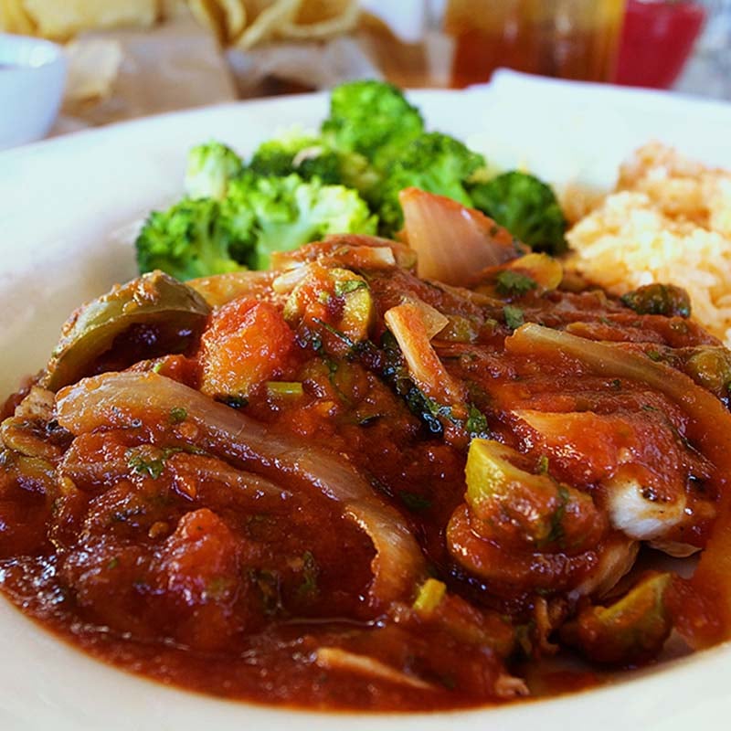 Receta Pescado a la Veracruzana Clamato Comida