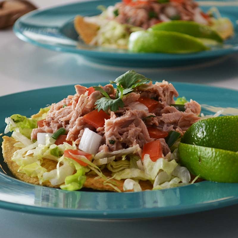 Receta Tostadas de Atún StarKist y Clamato Comida